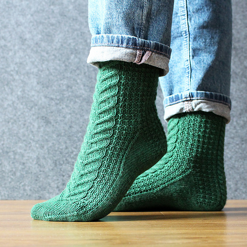 Woodland Retreat Socks
