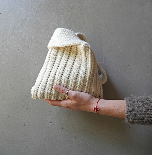 Knot bag photo 5