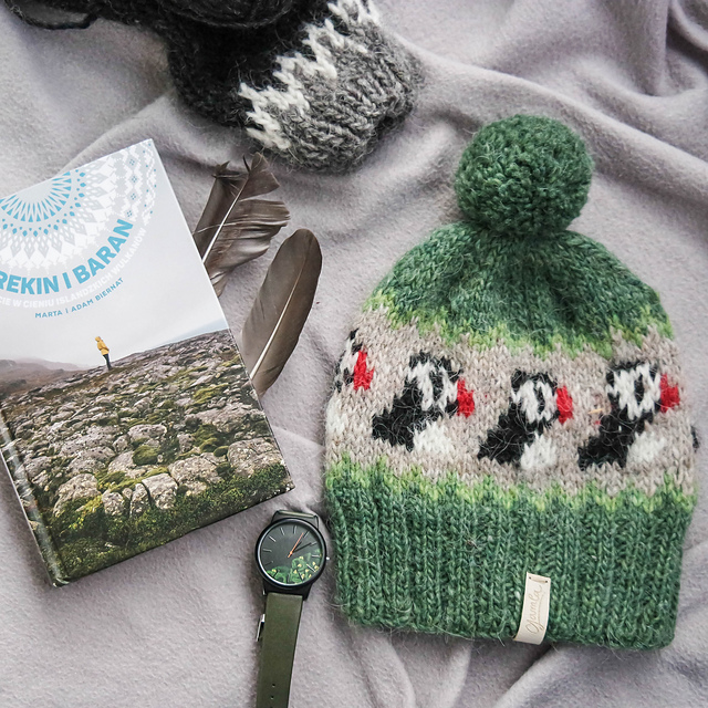 puffin bobble hat