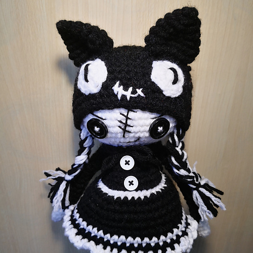 Katte Voodoo Goth-dokke - Margaux Rull