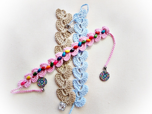 Crochet Bracelet and Earrings photo 6