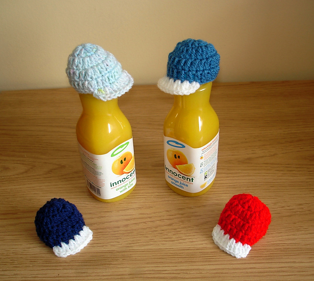 age uk smoothie hats patterns