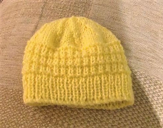 Ravelry: AMITY Baby Hat & Mittens pattern by marianna mel