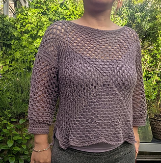 Tested by Trang in a blended cotton