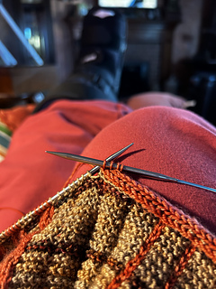Working on the 4 stitch I- cord all around