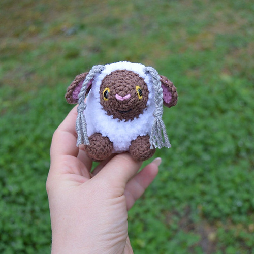 Pokémon Wooloo - Marina Artamonova