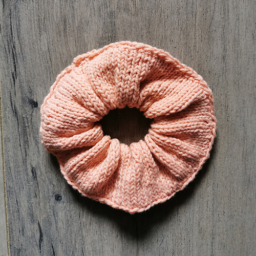 Knitted scrunchie / Scrunchie au tricot photo 3