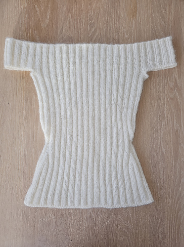 off_shoulder_top_forside_mediu