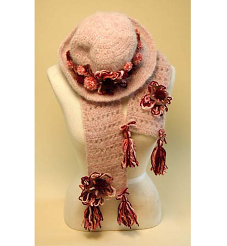 Decorated Crochet Hat And Scarf photo 1