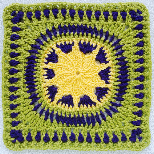 Spiral Flower Square photo 1