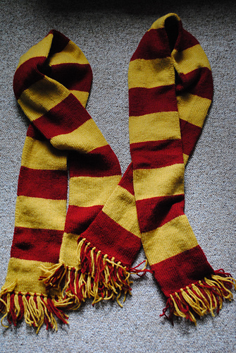 Ravelry: Harry Potter Scarf pattern by Holli Dapp