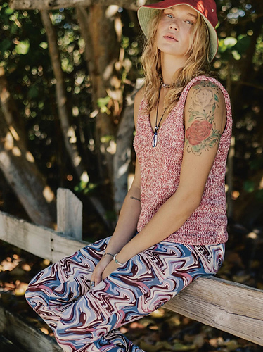 2305-01 Coral Singlet photo 2