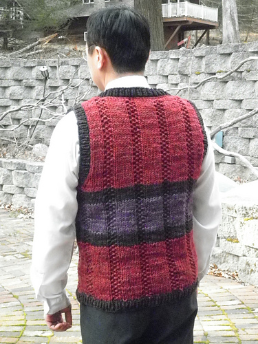 Ravelry: Super Chunky Seeded Column Vest pattern by Minh Han