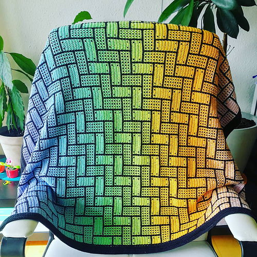 Ravelry Domino Blanket pattern by Mette Hesselbjerg