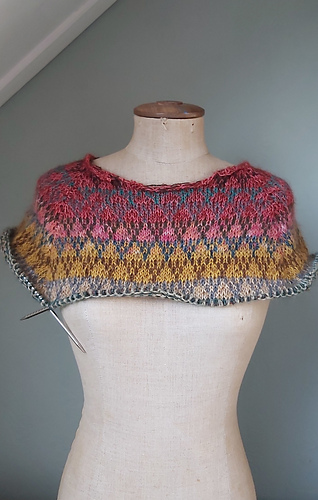 Ravelry: miekemeer's Spot sweater