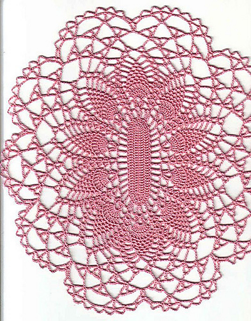 Ravelry Oblong Pineapple Doily pattern by American Thread Company