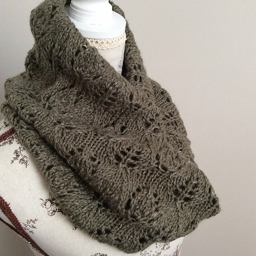 Ravelry: Leaf carpet pattern by Susan Ashcroft