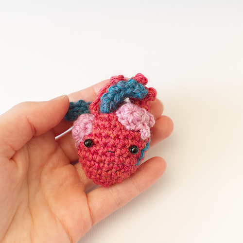 Mini Anatomical Heart Amigurumi