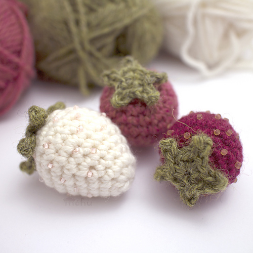 Amigurumi Strawberry photo 2
