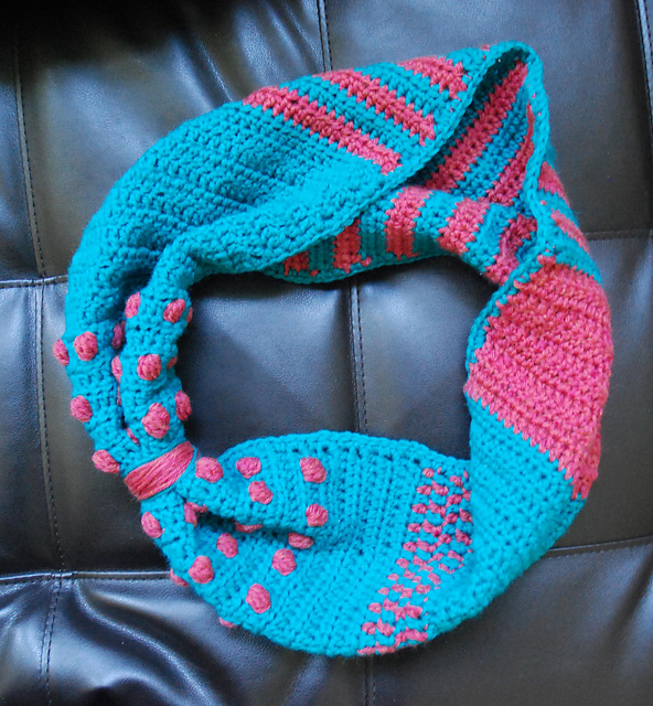 Ravelry Crazy Scarf pattern by Kitty Adventures