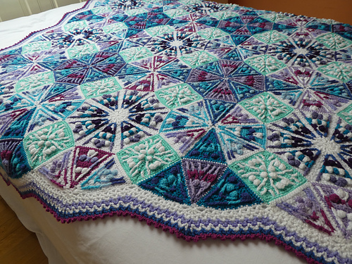 The Kaleidoscope Blanket - Catherine Bligh