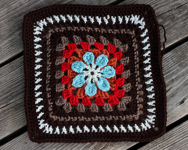 Ravelry 7 Petal Flower Granny Square Pattern By Kim Venema