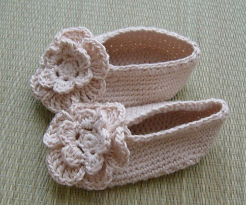 p.24 baby shoes 다른 모습 1