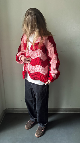 Chunky Wavy Cardigan