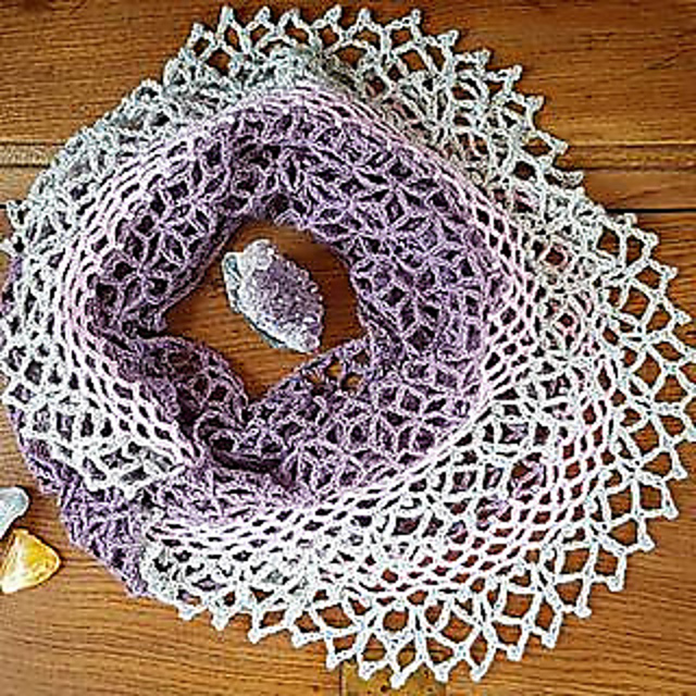 Amethyst Talisman Cowl