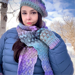 Match the Foxtail Pine Shawlette with the Scots Pine Beret and Mugo Pine Mittens!