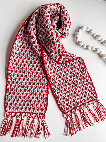 DIAMOND SCARF WITH TASSELS PATCHWORK PANORAMA