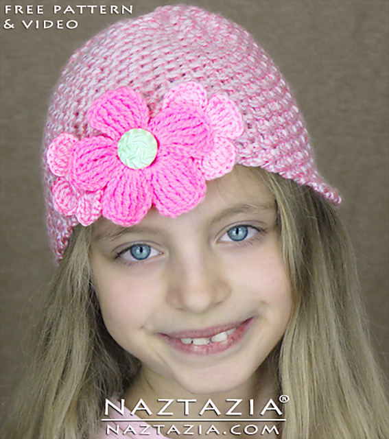 Ravelry Easy Beginner Crochet Hat pattern by Naztazia