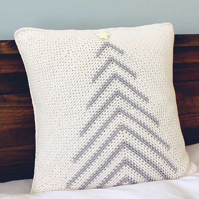 Ravelry Modern Christmas Tree Pillow Pattern By Sarah Ruane