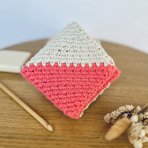 C2C Moss Stitch Washcloth photo 6