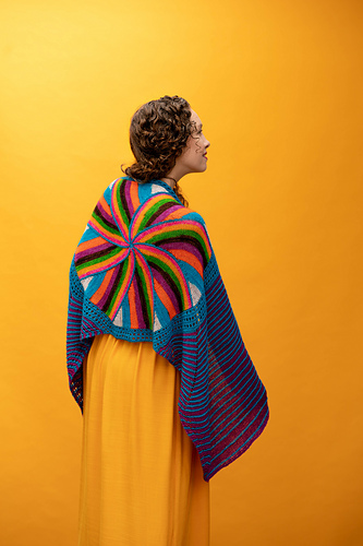 Ravelry: Onward & Outward pattern by Stephanie Lotven