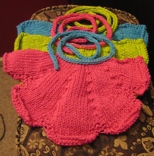 Petal Bib