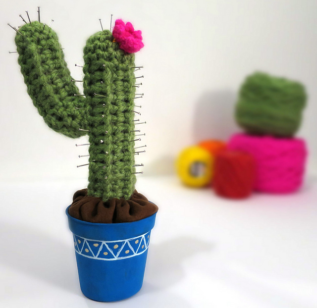 Ravelry cactus pin cushion pattern by Nicola Schofield