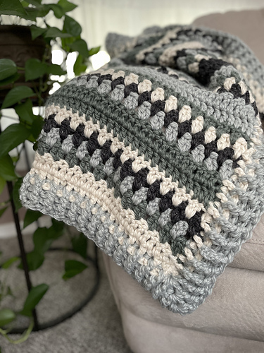 Timberline Chunky Blanket