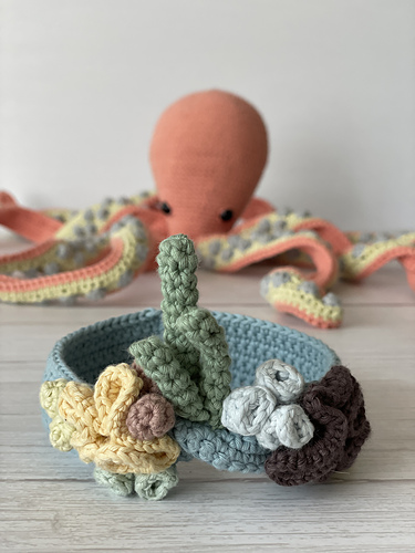 Ingrid the Octopus Amigurumi photo 7