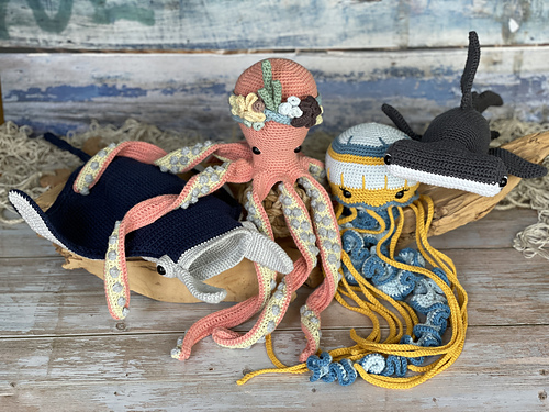 Ingrid the Octopus Amigurumi photo 10