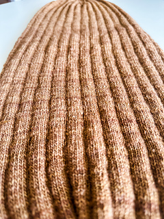 Summit 5+1 in Catskill Merino Lace in Cappuccino, size C