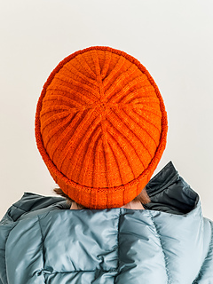 Summit 2+4 in Catskill Merino Lace in Clementine, size C on a 22 in (56 cm) head