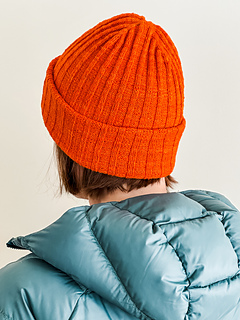 Summit 2+4 in Catskill Merino Lace in Clementine, size C on a 22 in (56 cm) head