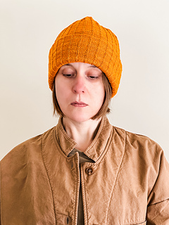 Summit 1+5 in Catskill Merino Lace in Turmeric, size C on a 22 in (56 cm) head