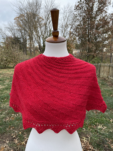 Knotty Swirl Capelet