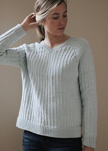 Ravelry: Neve Pullover pattern by Kaitlin Barthold