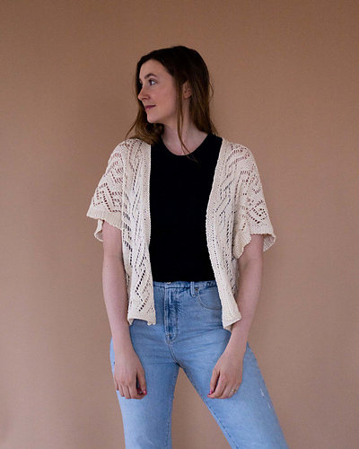 Ravelry: Diamond Lace Ruana pattern by Kaitlin Barthold