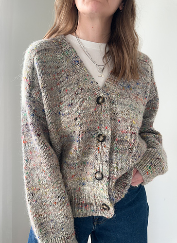 Lakes Cardigan - Ozetta : Hailey Smedley