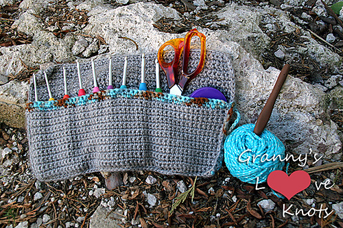 Shell's Travel Hook Case photo 1