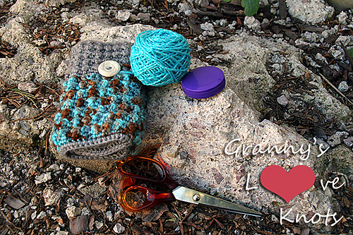 Shell's Travel Hook Case photo 2